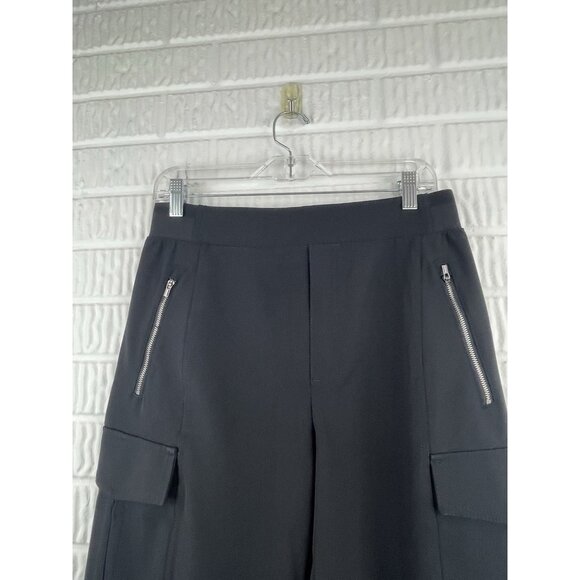 Athleta Size 10 Endless High Rise Cargo Pants in black - Picture 9 of 15